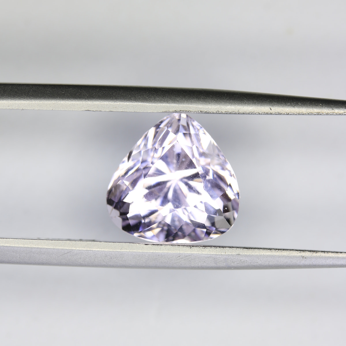 4.33ct Kunzite - alternate view 2