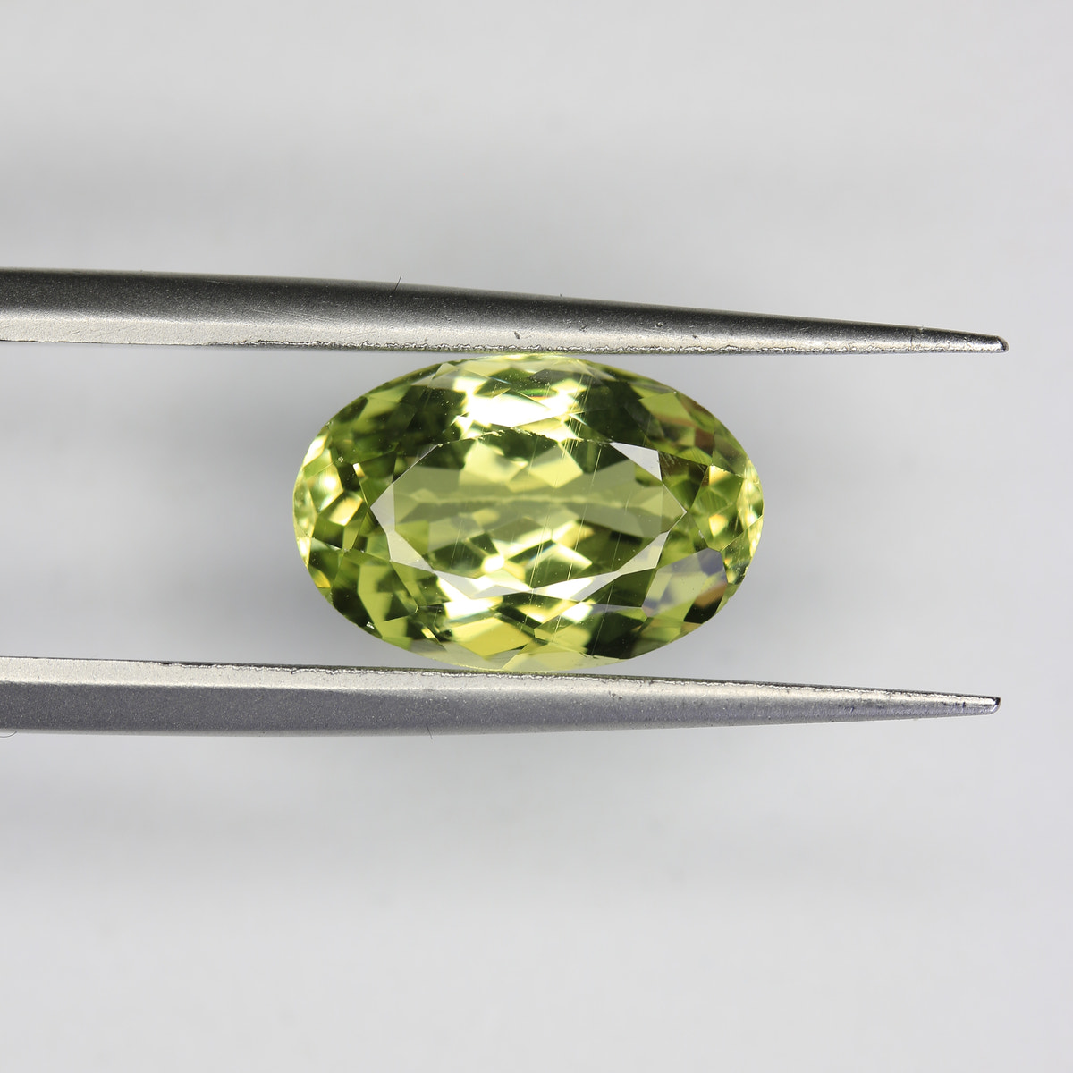 4.38ct Kunzite Yellow (Spodumene) - alternate view 2