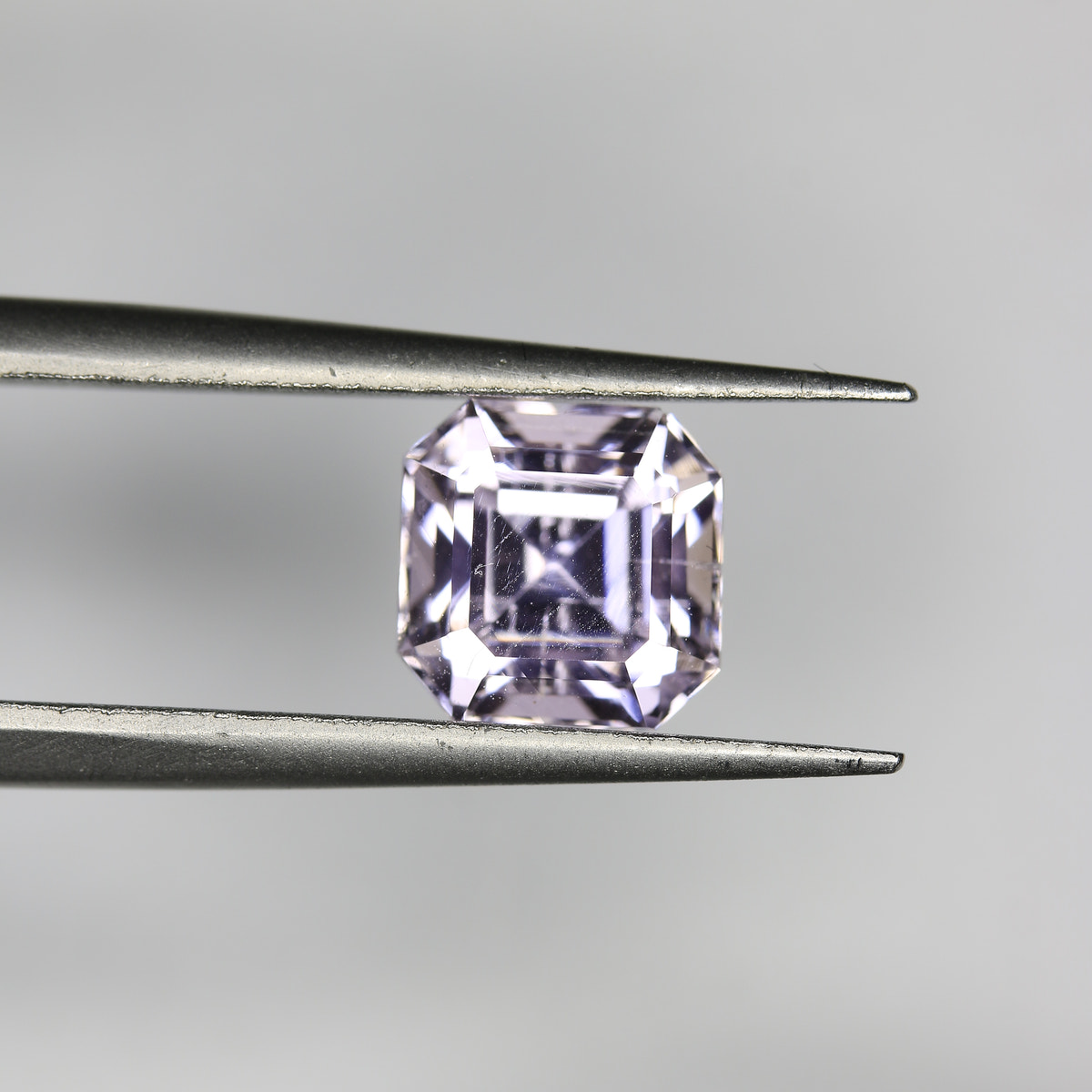 4.39ct Kunzite Pair - alternate view 2