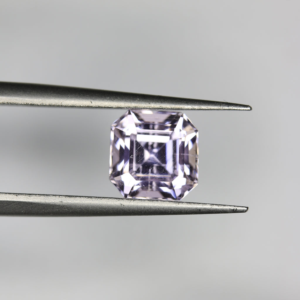 4.39ct Kunzite Pair - alternate view 2