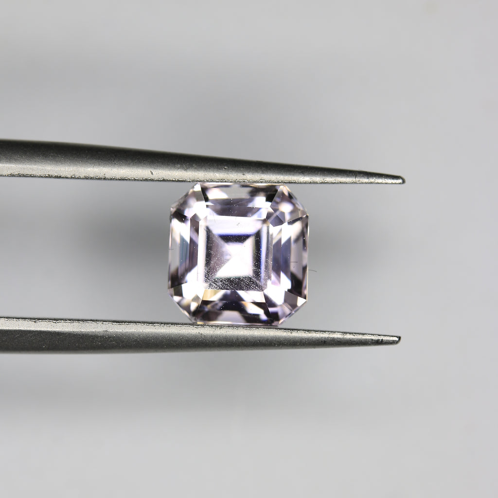 4.39ct Kunzite Pair - alternate view 3