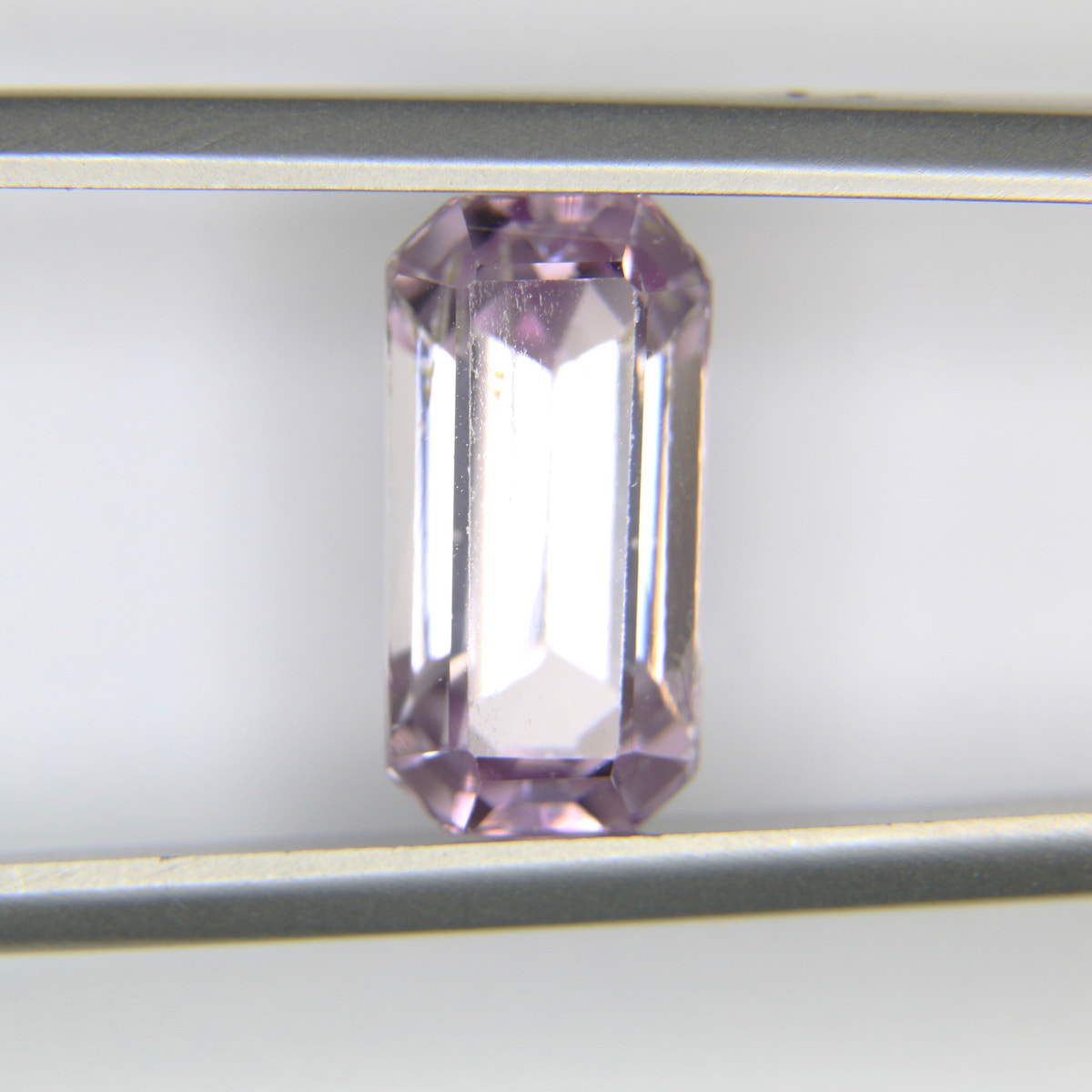 4.72ct Kunzite - alternate view 2