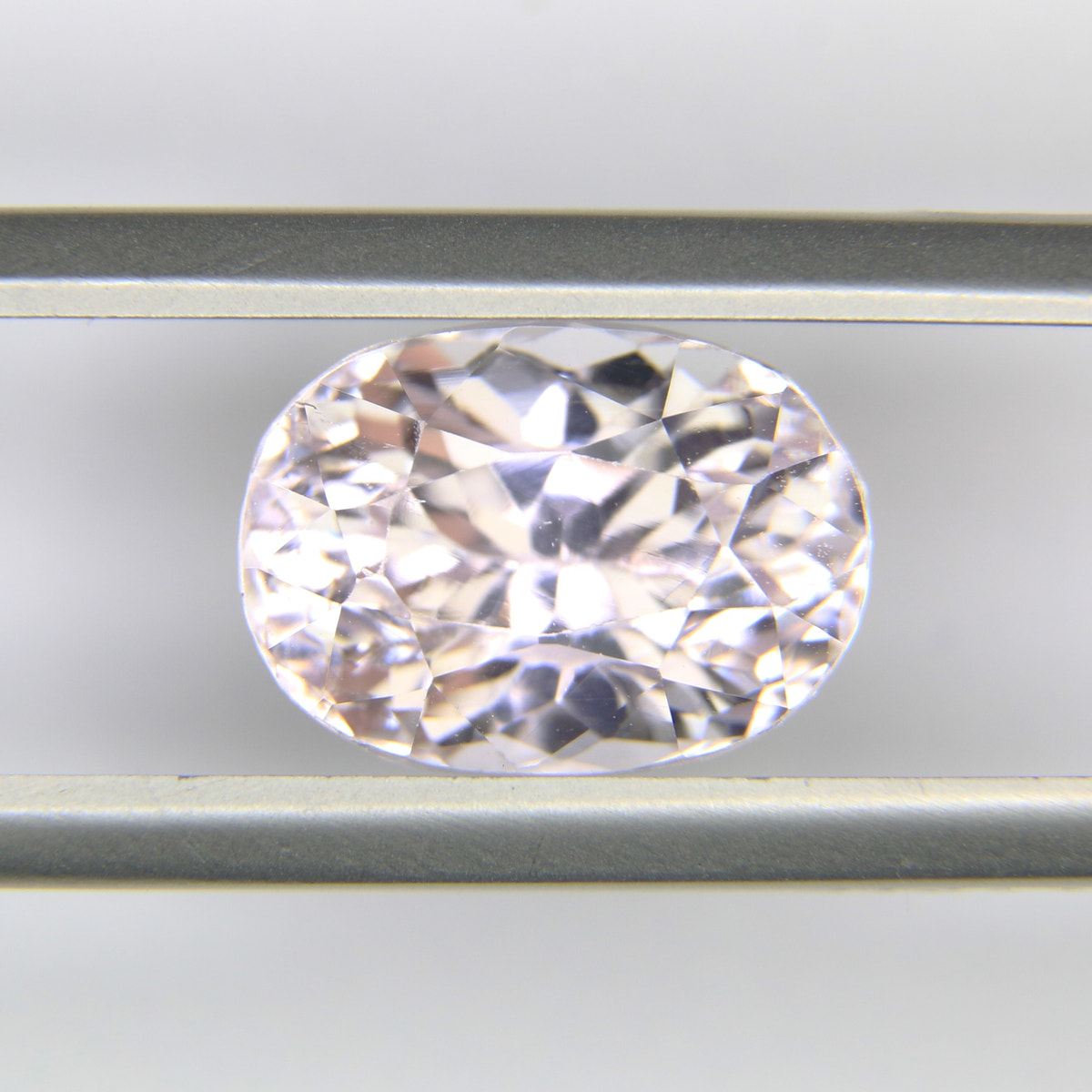 4.89ct Kunzite - alternate view 3