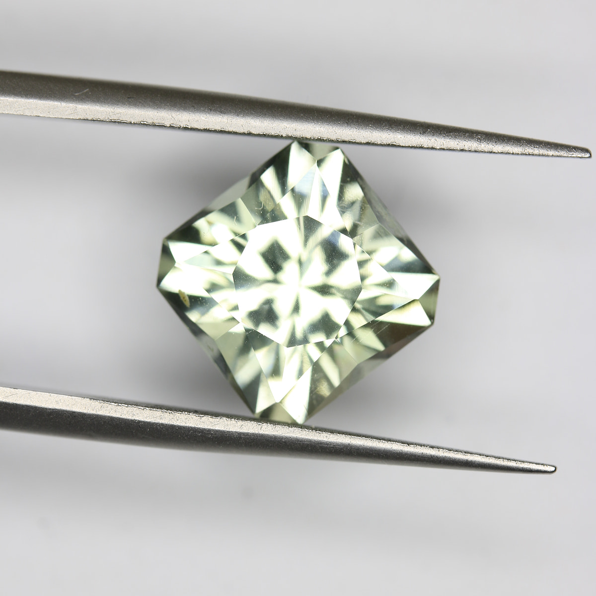 4.98ct Prasiolite
