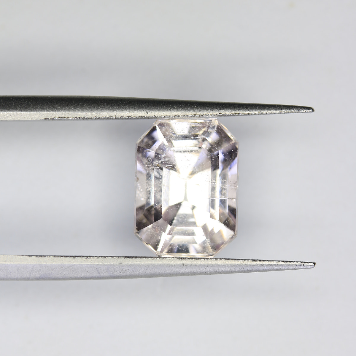 4.9ct Kunzite - alternate view 2