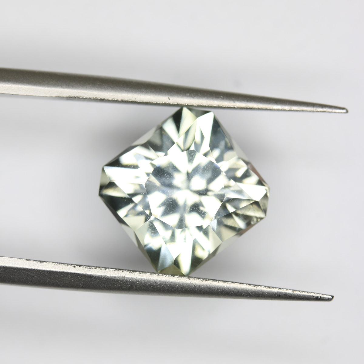 4.9ct Prasiolite - alternate view 3