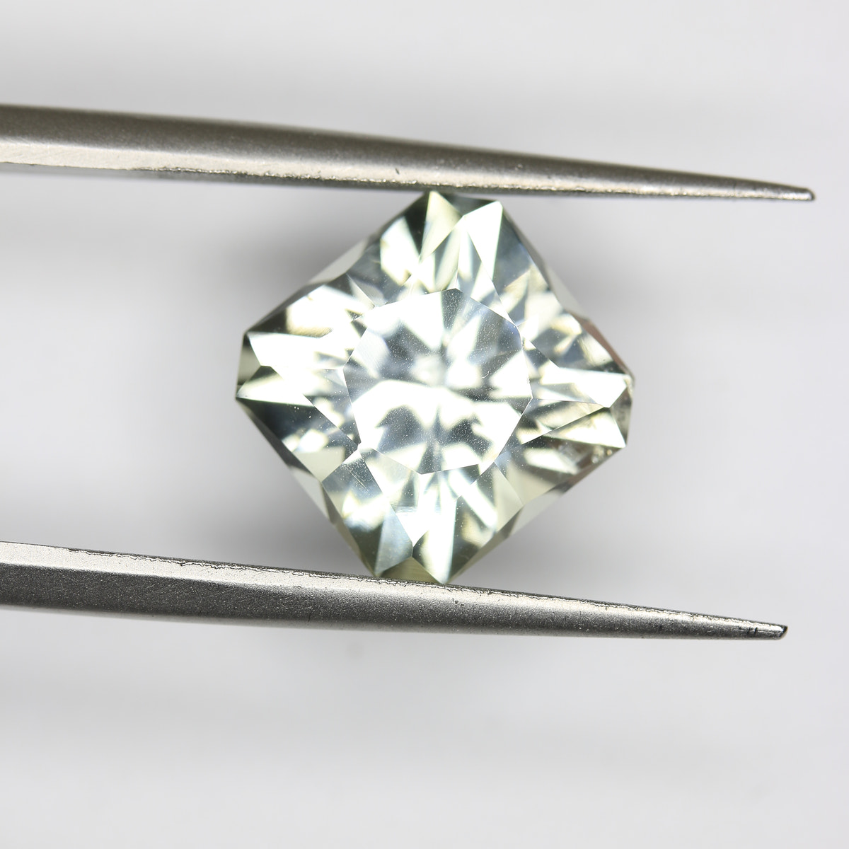 4.9ct Prasiolite