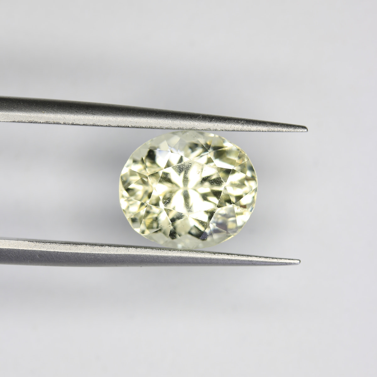 5.21ct Kunzite Yellow (Spodumene) - alternate view 2