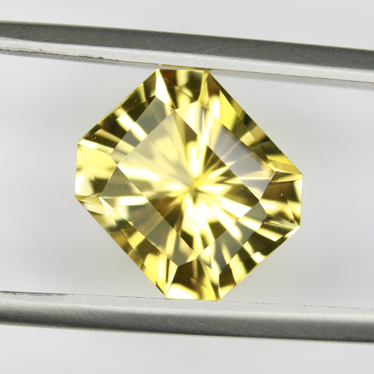 5.43ct Citrine - alternate view 2