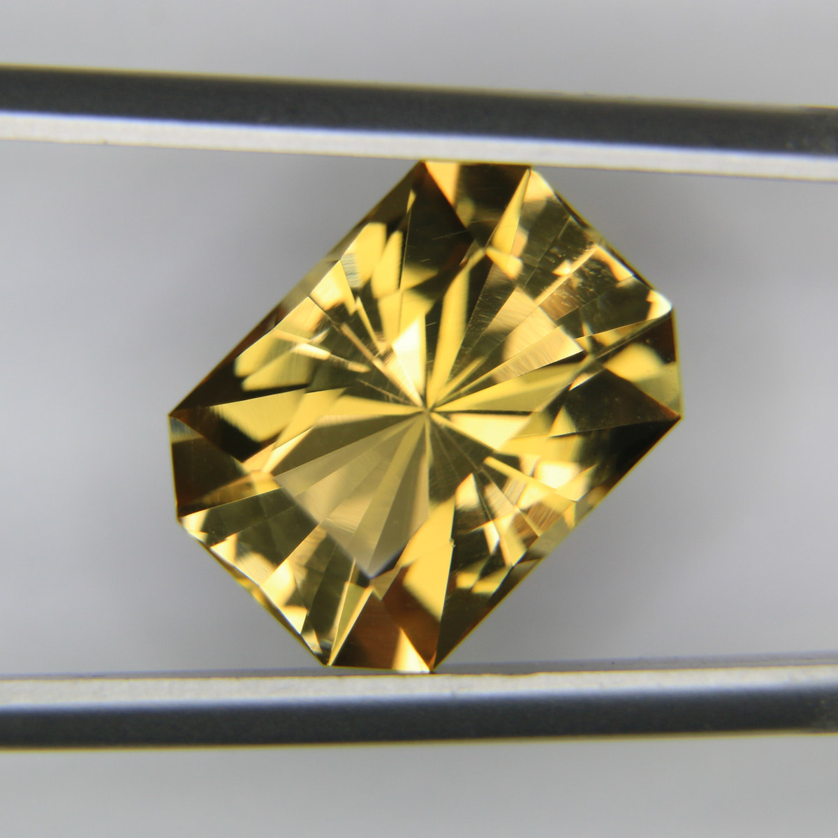 5.96ct Citrine
