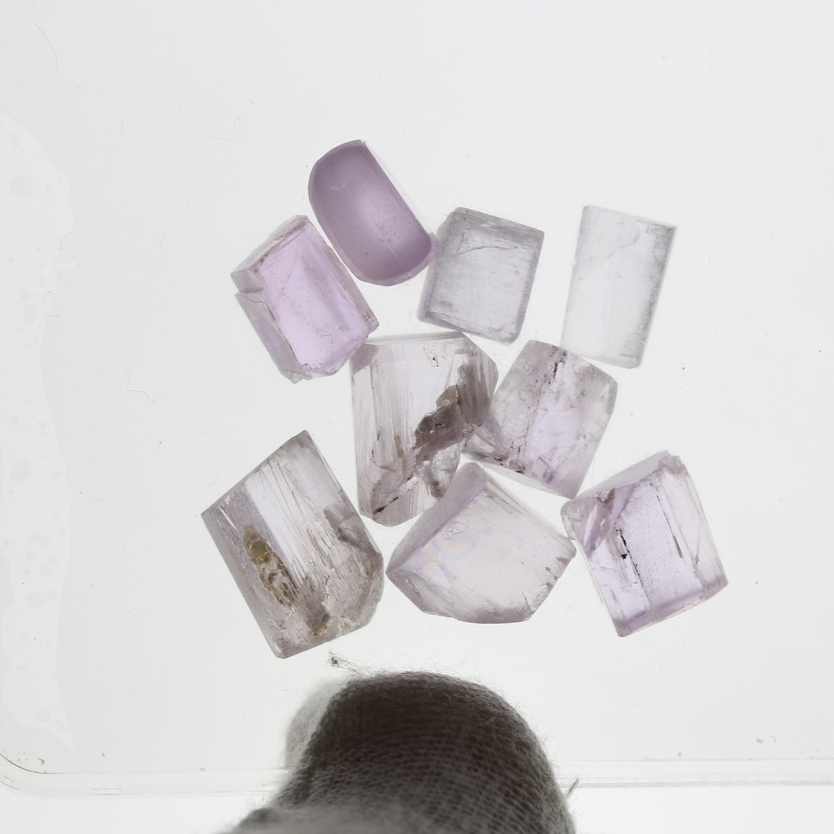 52ct Kunzite Facet Rough Parcel - alternate view 3