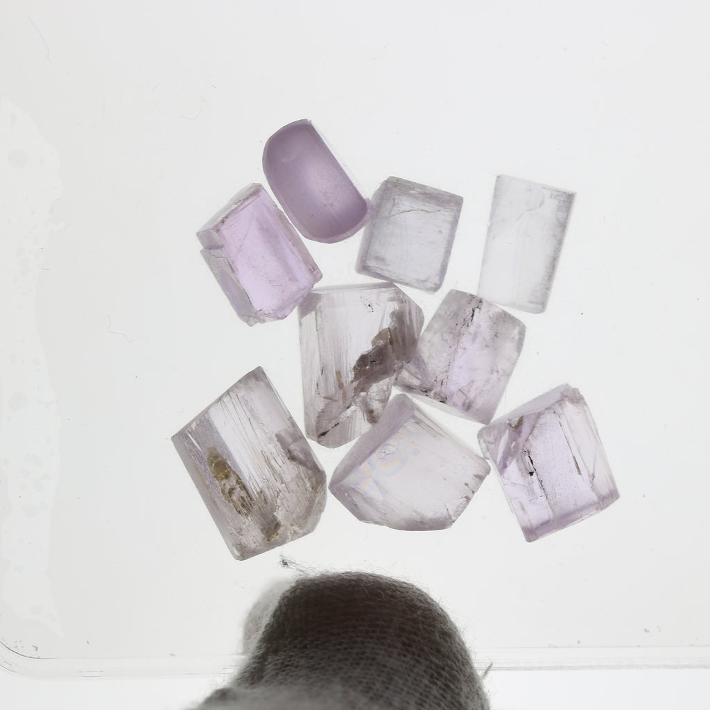 52ct Kunzite Facet Rough Parcel - alternate view 3