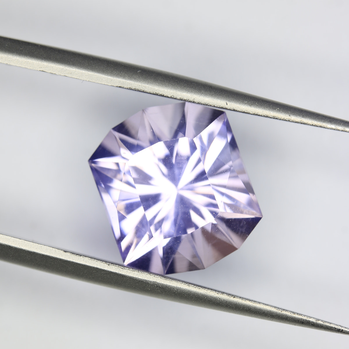 6.28ct Quartz lavender - alternate view 2