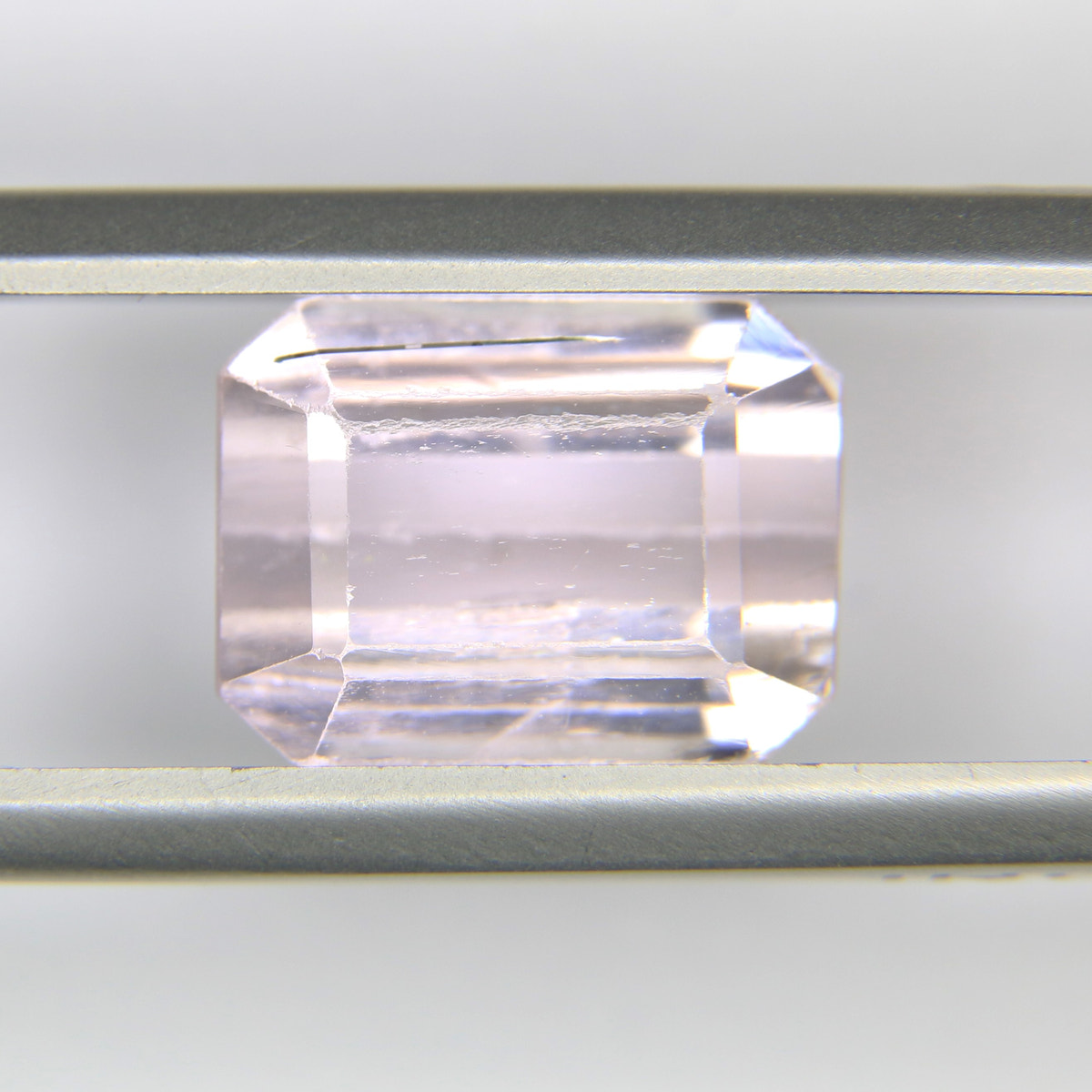 6.48ct Kunzite - alternate view 3