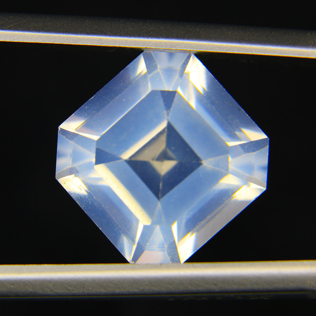 6.57ct Moonstone Feldspar