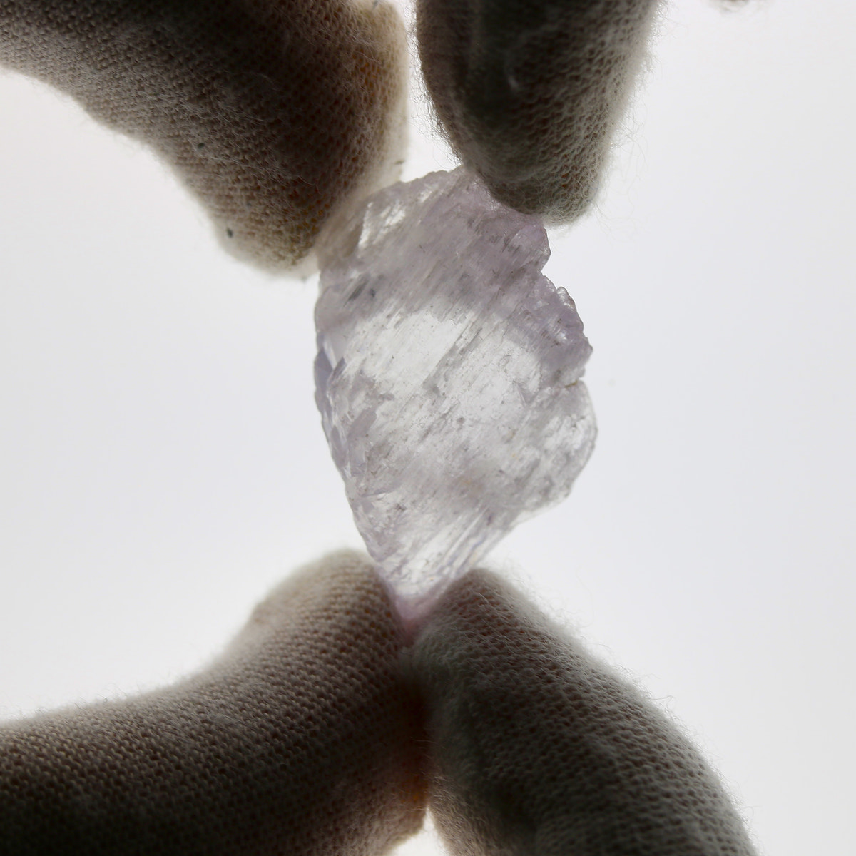 61ct Kunzite Facet Rough Parcel - alternate view 3