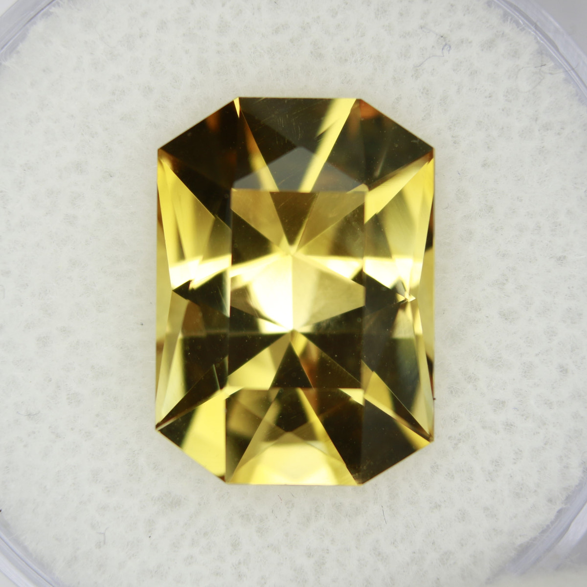 7.08ct Citrine - alternate view 3