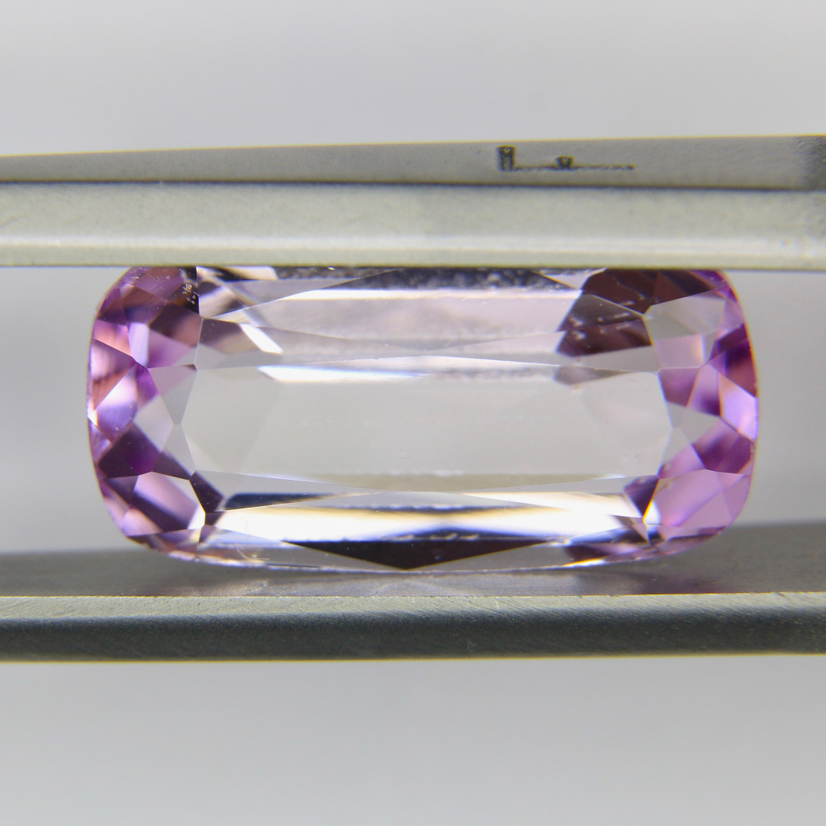 7.09ct Kunzite - alternate view 2