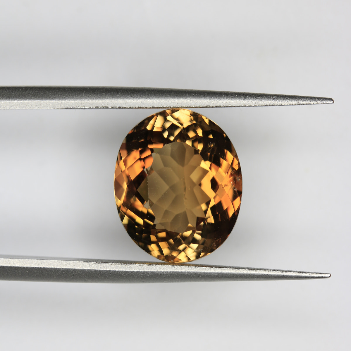 7.20ct Topaz Madeira - alternate view 2