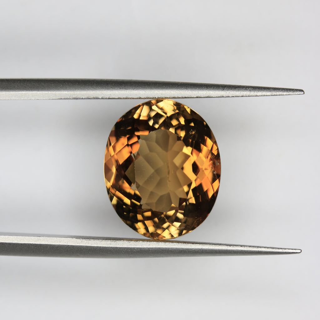 7.20ct Topaz Madeira - alternate view 2