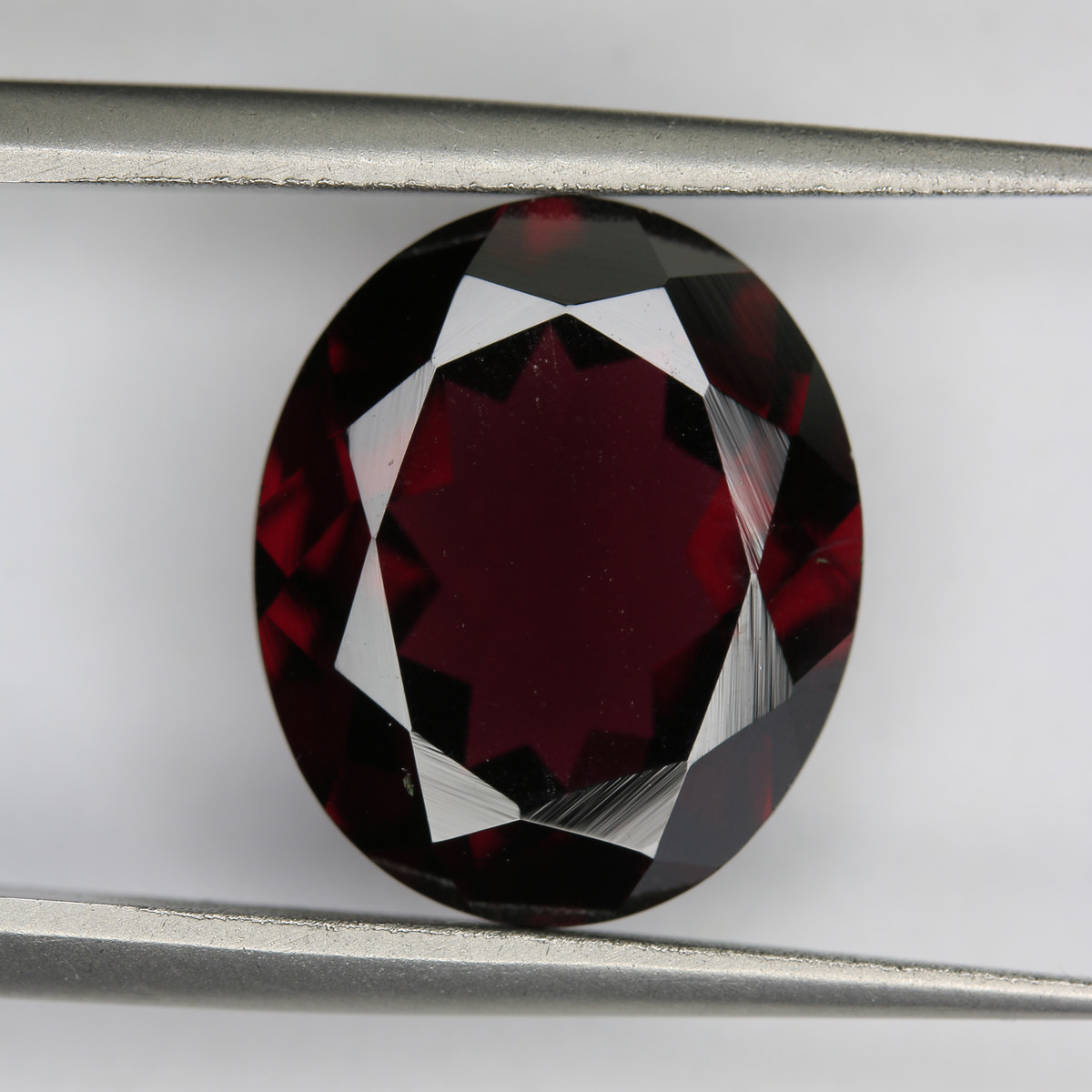 7.38ct Garnet Rhodolite - alternate view 2