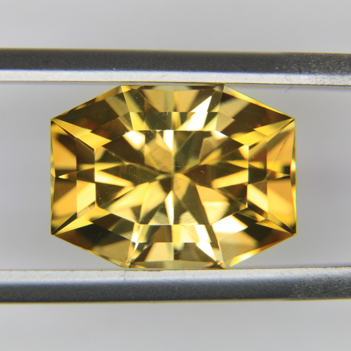 7.67ct Citrine