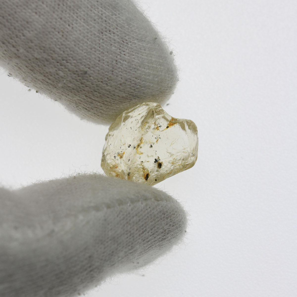 7.72ct Scapolite Facet Rough