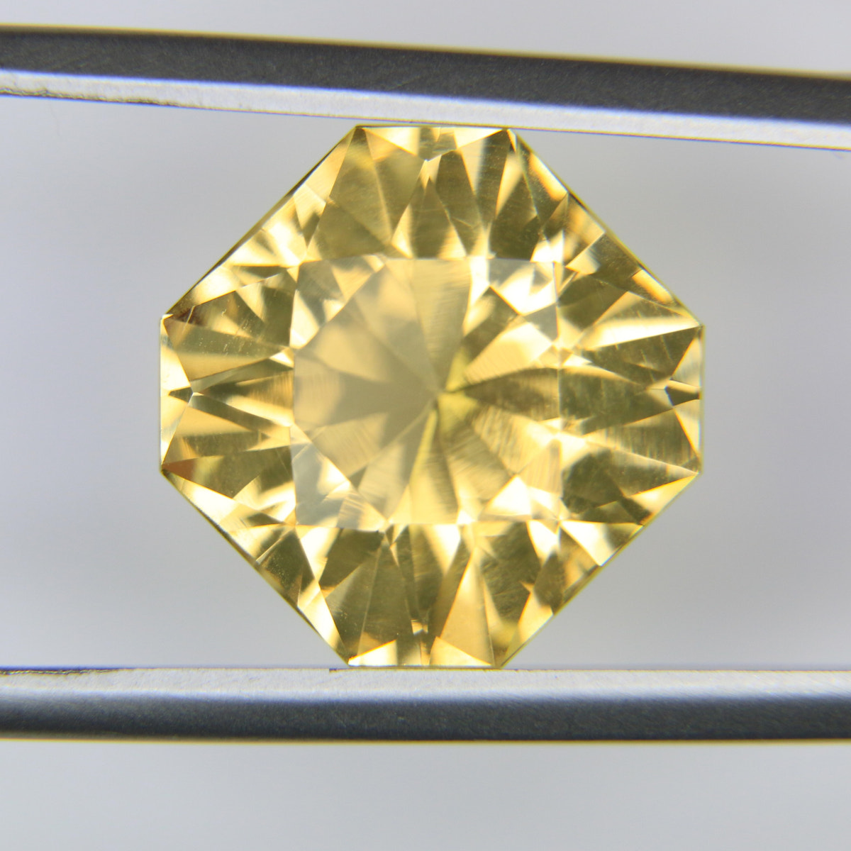 7.74ct Citrine - alternate view 2