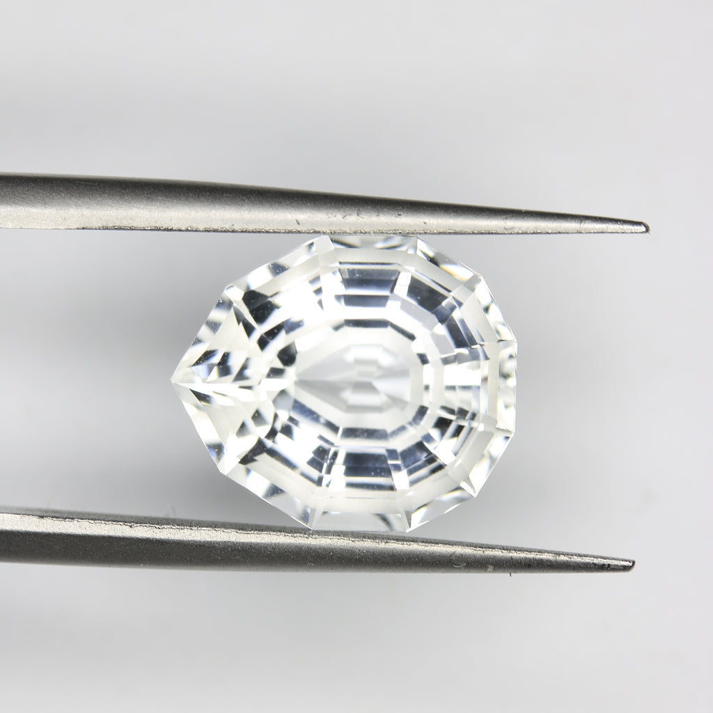 8.04ct Topaz White - alternate view 2