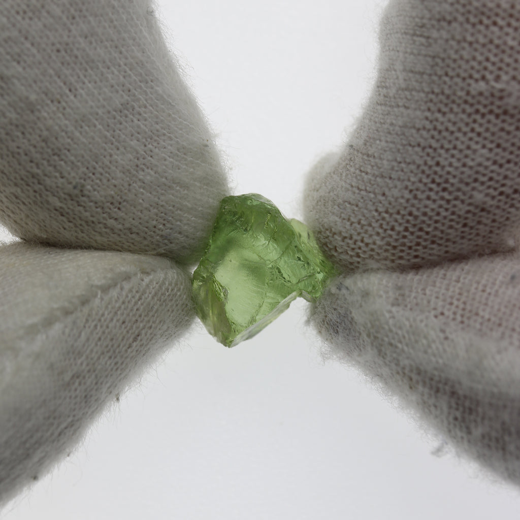 8ct Tourmaline Facet Rough - alternate view 2