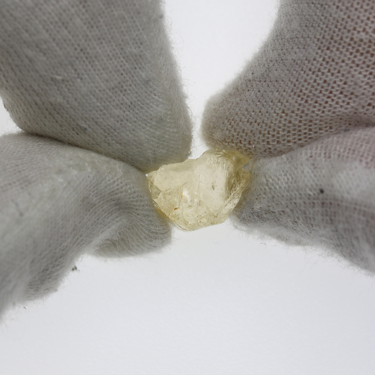 9.1ct Scapolite Facet Rough - alternate view 2