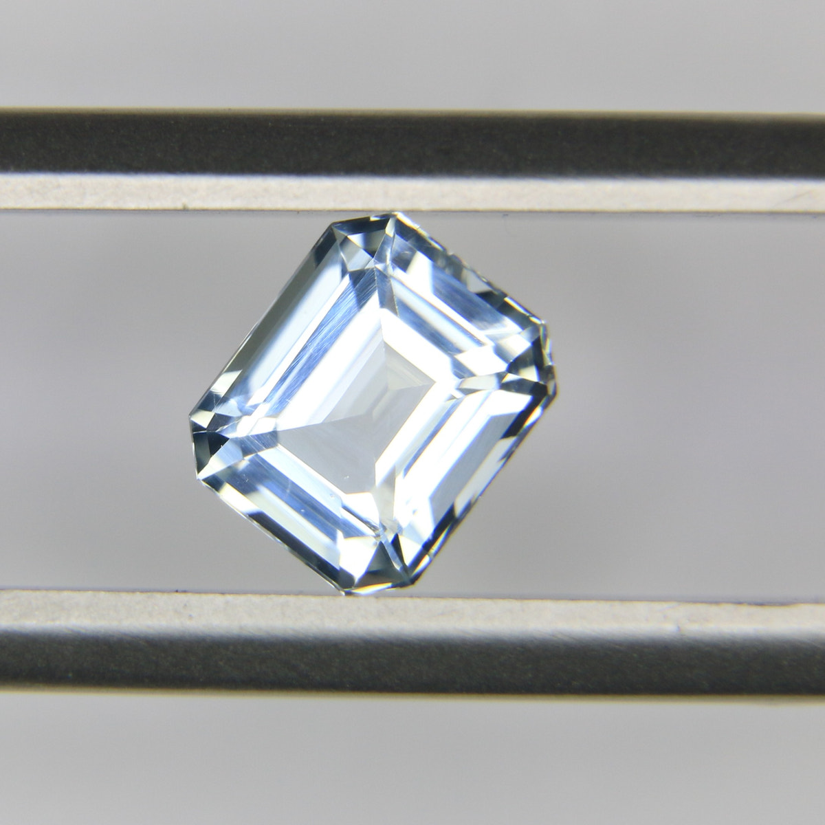 0.9ct Aquamarine