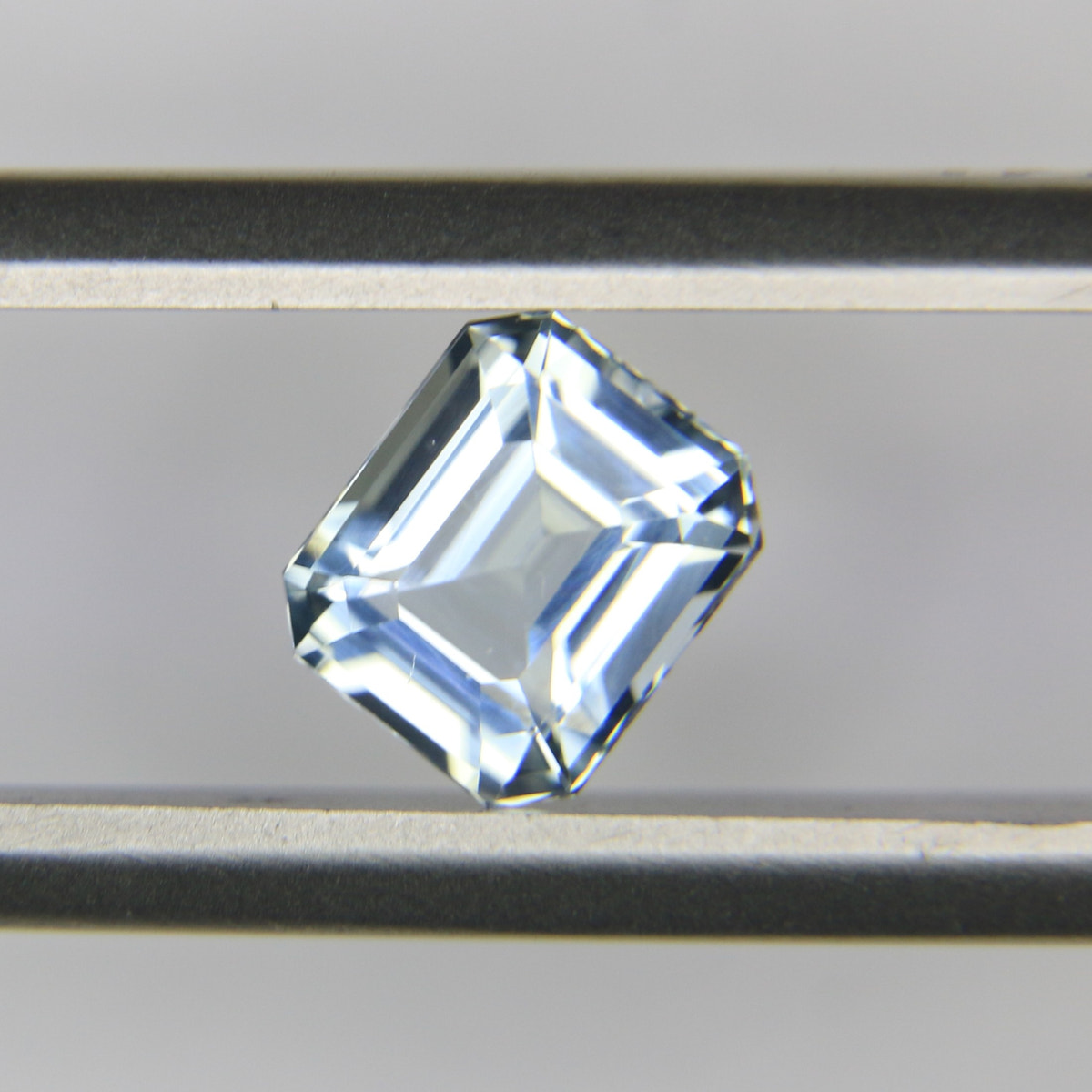 0.9ct Aquamarine