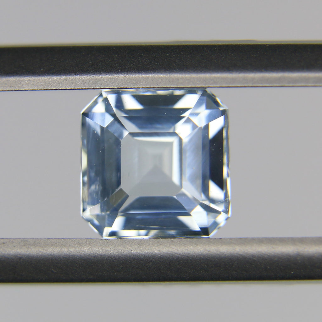 1.12ct Aquamarine