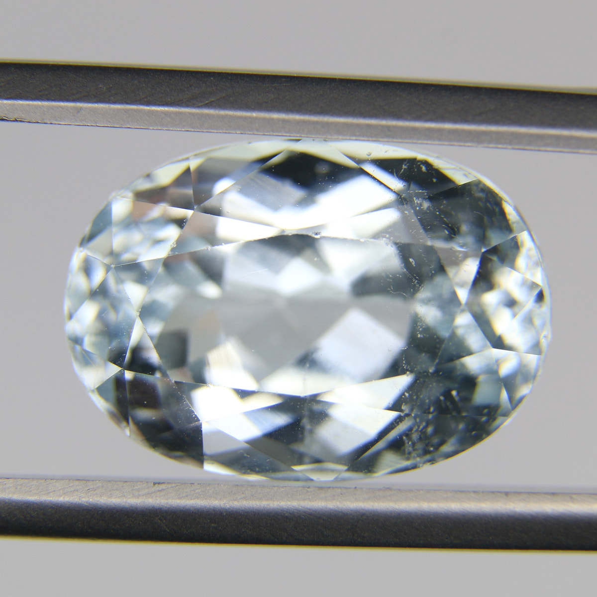 9.63ct Aquamarine