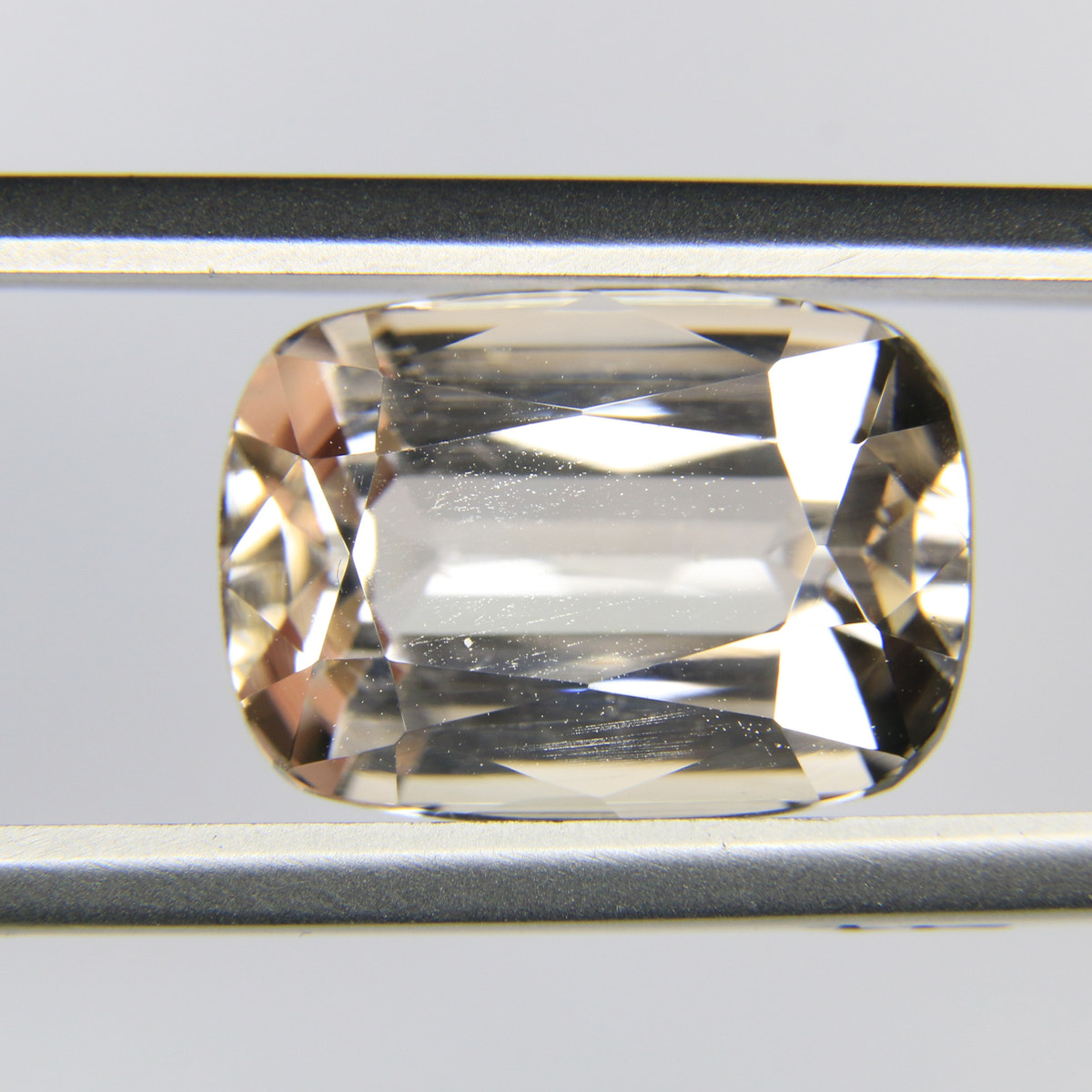 10.08ct Topaz Skardu