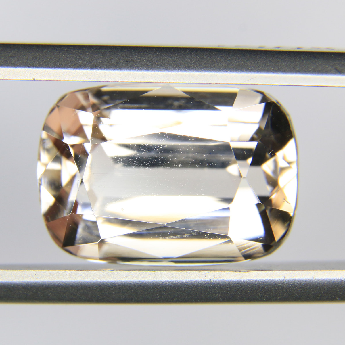 10.08ct Topaz Skardu