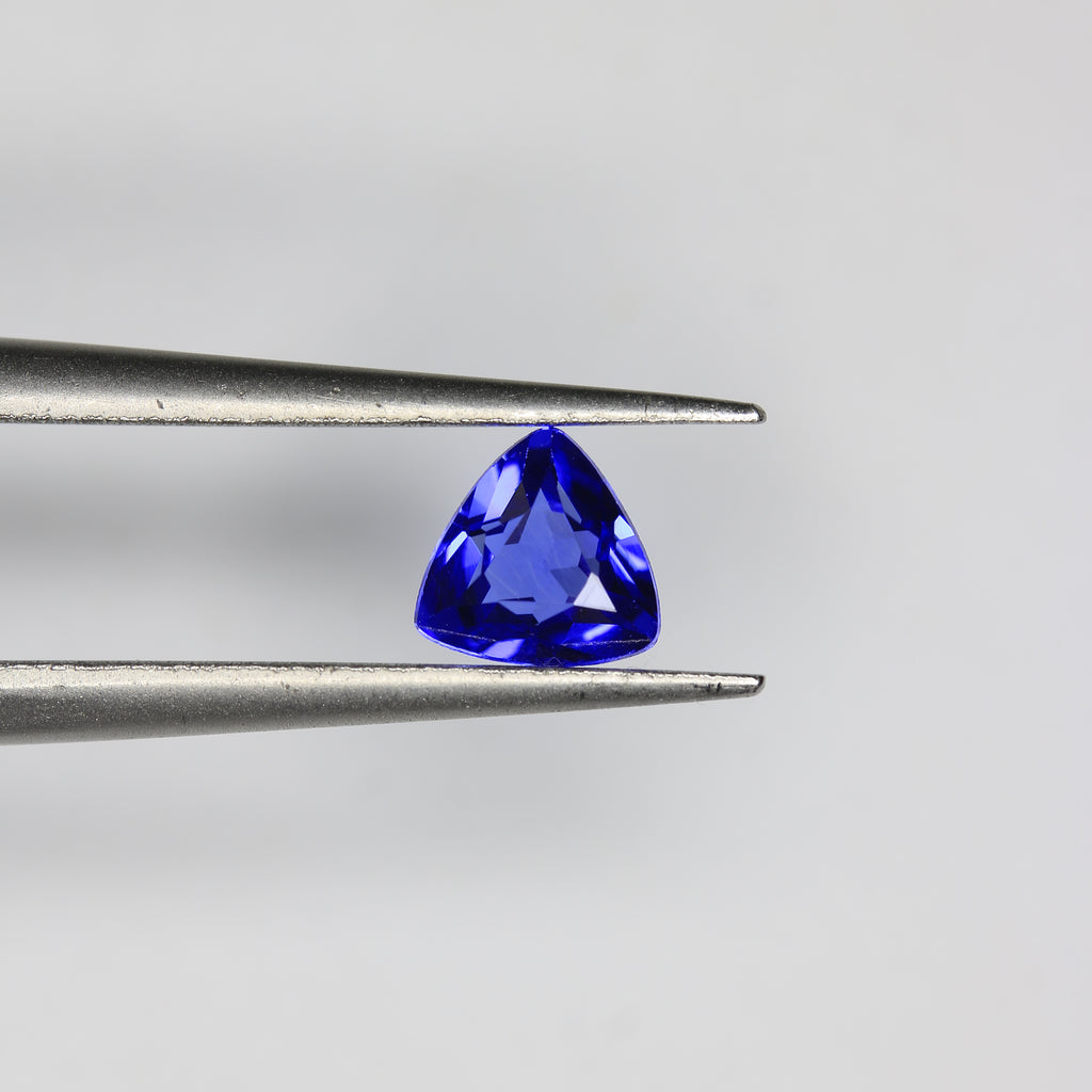 Tanzanite gemstone - Tan 0011 - Photo 01 [RTG-TAN-0010-CER-0011-REPLACEMENT-V1 D8CA10B159863E0F]