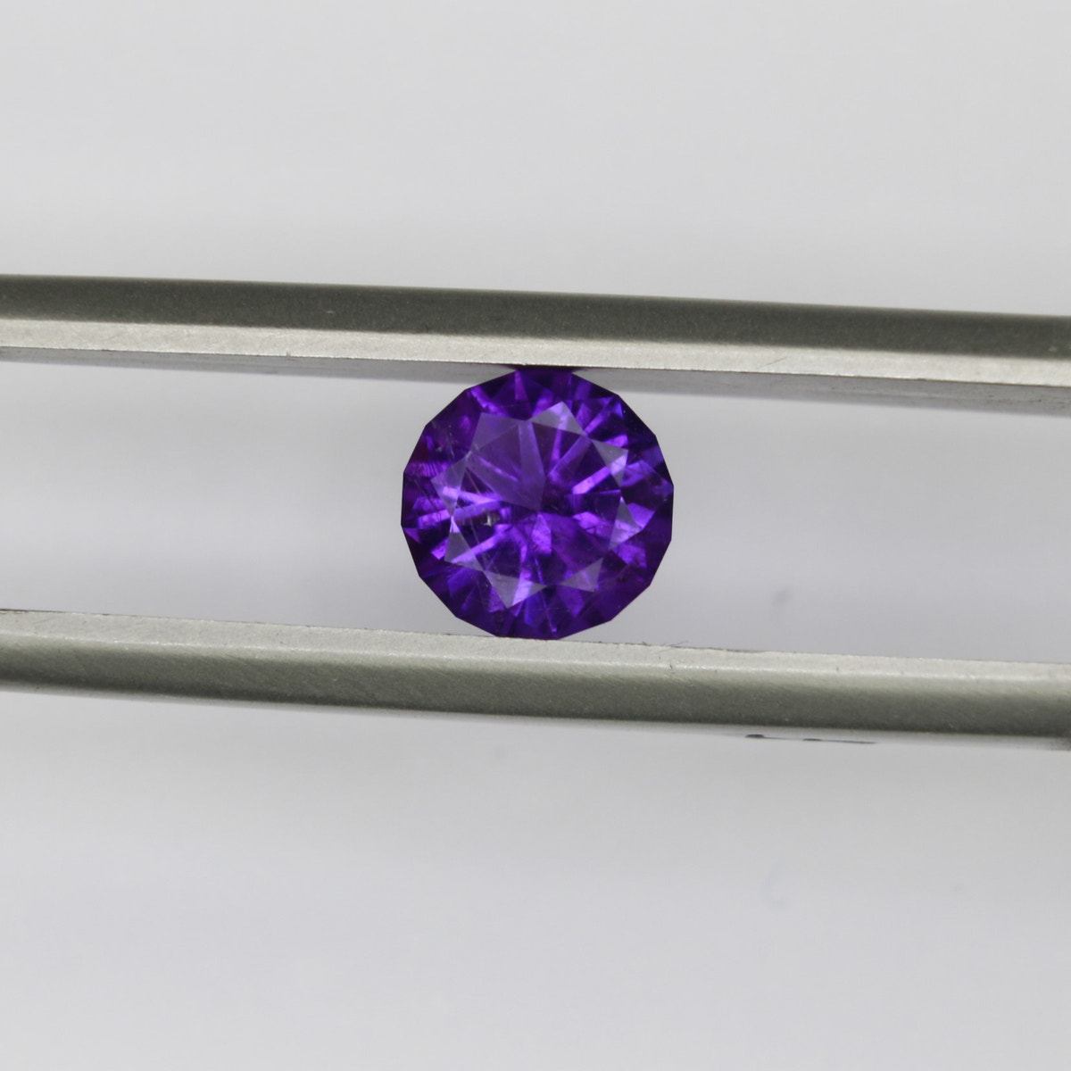 0.89ct faceted Amethyst gemstone