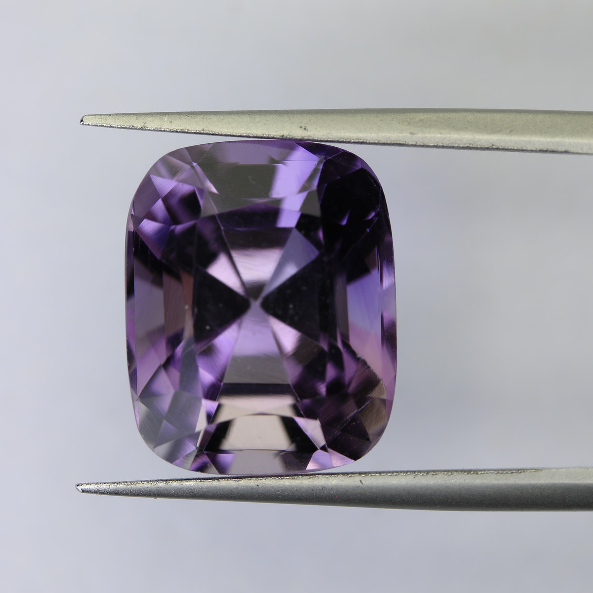 10.91ct faceted Amethyst gemstone