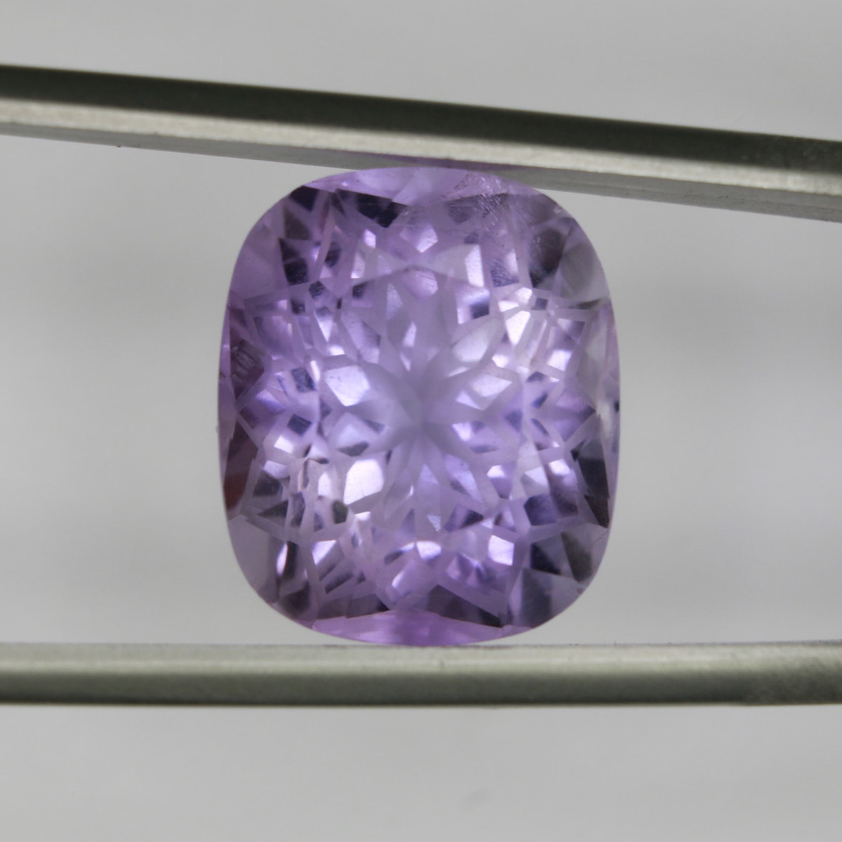 11.85ct faceted Amethyst gemstone