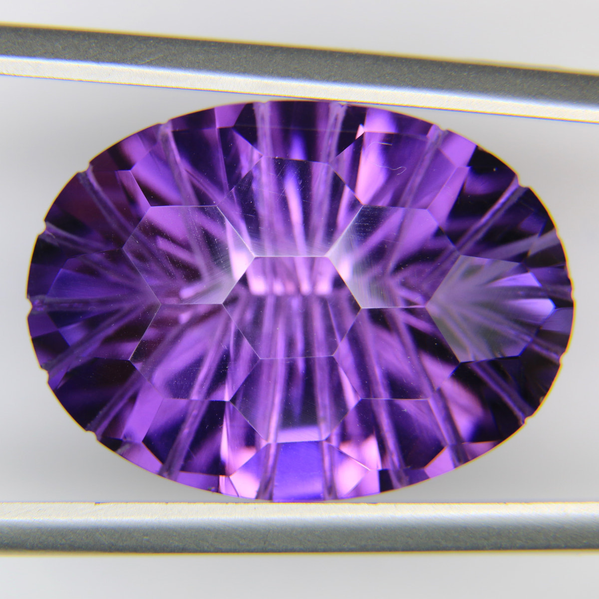 14.48ct faceted Amethyst gemstone - alternate view 2