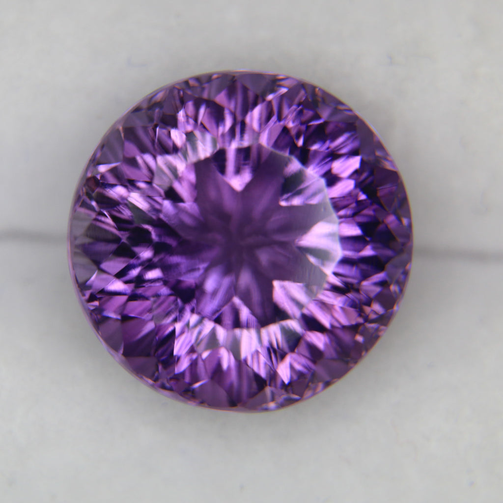 18.03ct faceted Amethyst gemstone - alternate view 2