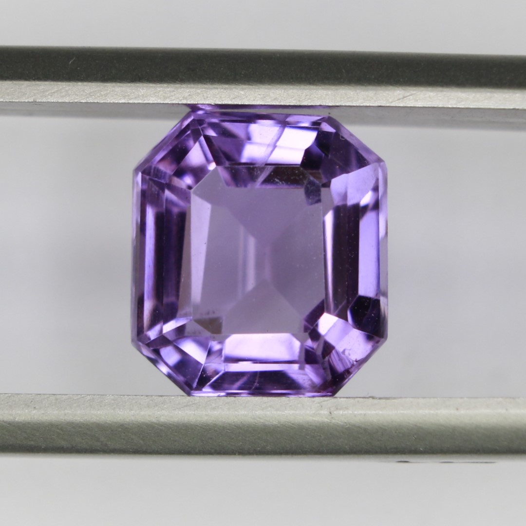 2.67ct faceted Amethyst gemstone