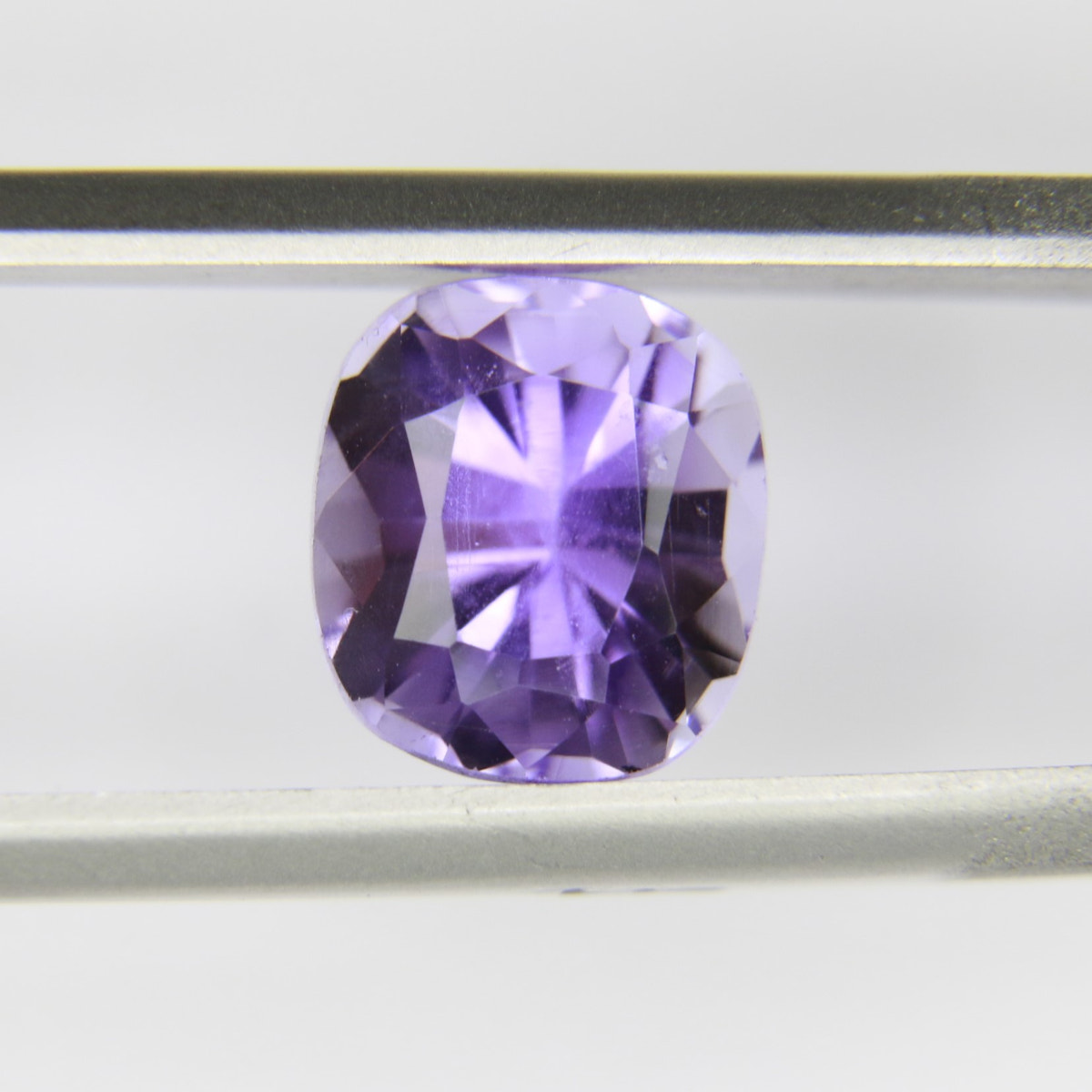 3.44ct faceted Amethyst gemstone