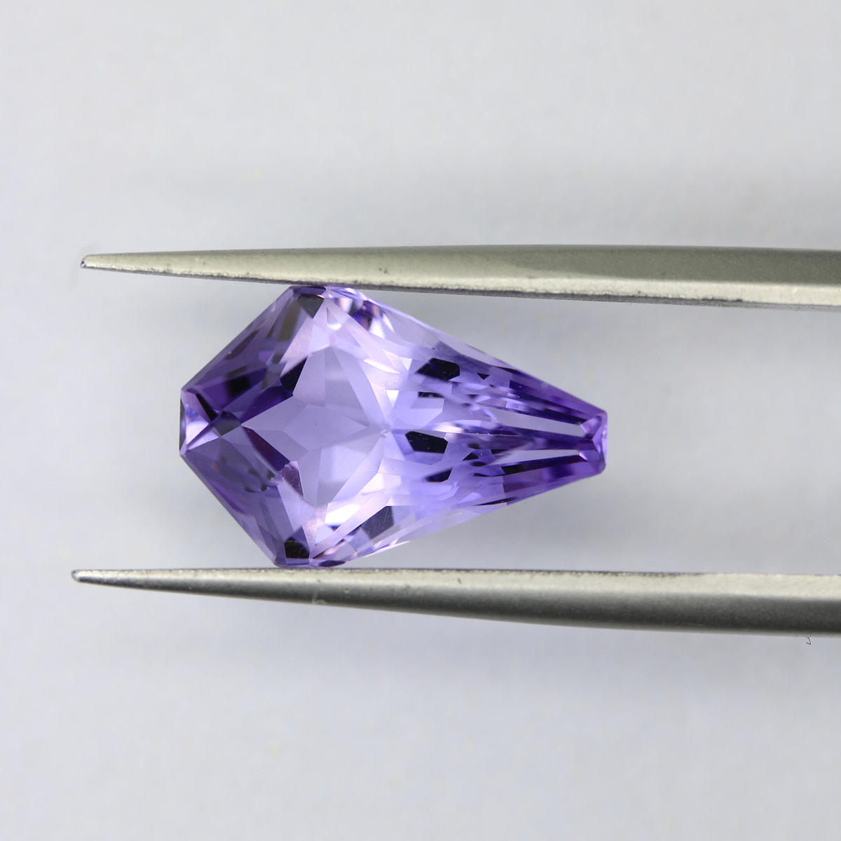 3.75ct faceted Amethyst gemstone