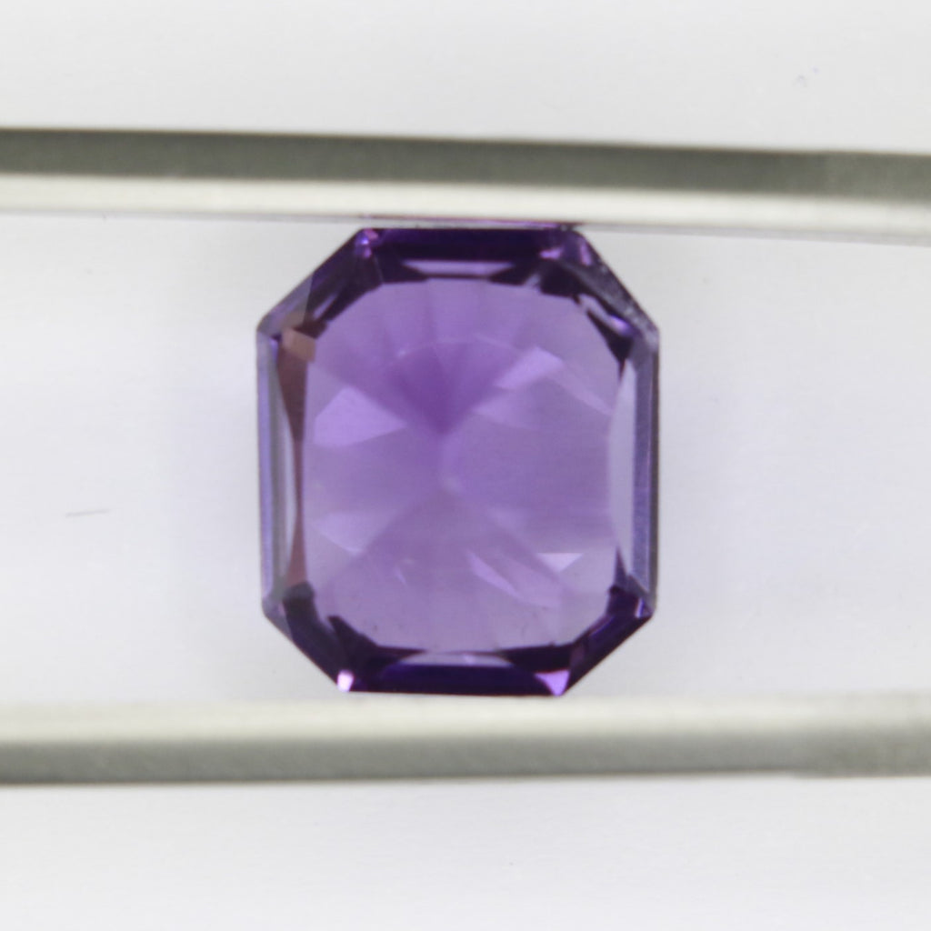 3.89ct faceted Amethyst gemstone - alternate view 4