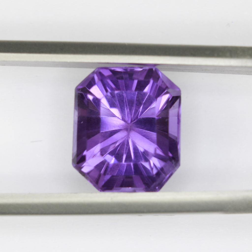 3.89ct faceted Amethyst gemstone