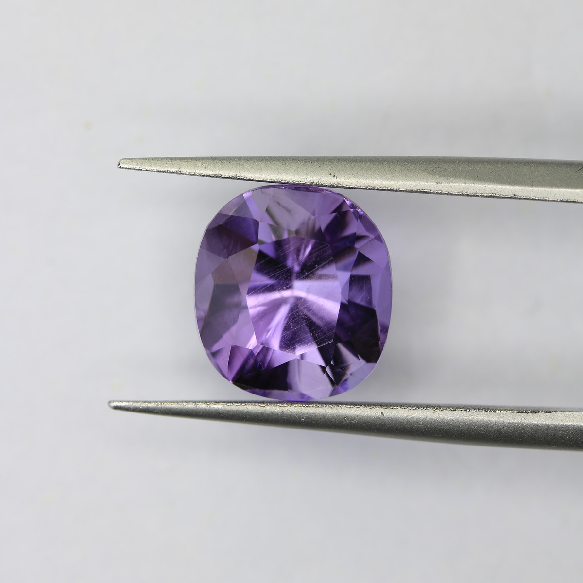 3.8ct faceted Amethyst gemstone