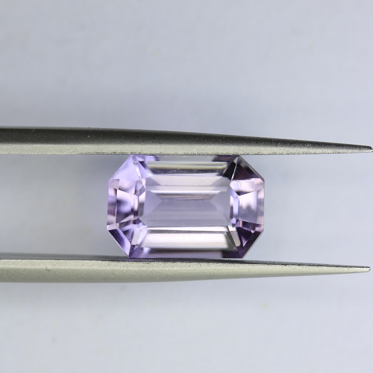 4.15ct faceted Amethyst gemstone